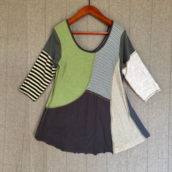 Elisabethan Upcycled Patchwork 3/4 Sleeve Scoop Neck A Line Tunic Top Size Large - Picture 3 of 9